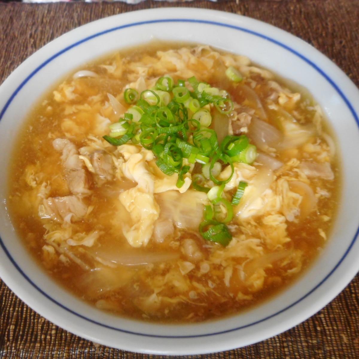 豚肉と玉ねぎの卵とじうどん レシピ 作り方 By Mococo05 楽天レシピ 豚肉と玉ねぎの卵とじうどん レシピ 作り方 By Mococo05 楽天レシピ